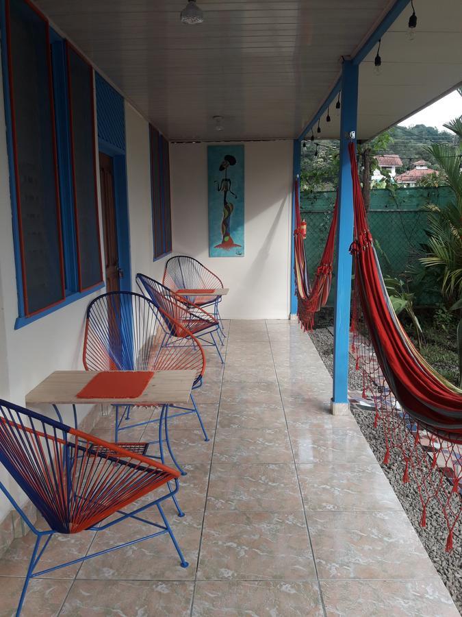 Poshtel Kanwolaba Hotel Puerto Viejo de Talamanca Kültér fotó